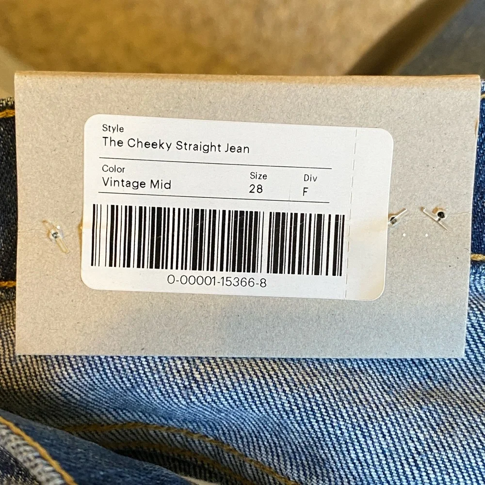 Everlane the cheeky straight jean size 28 vintage mid wash NWT - Picture 4 of 5